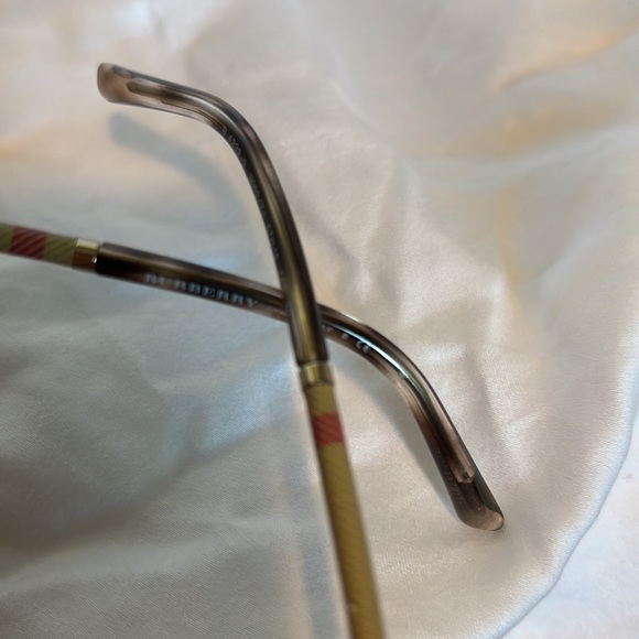 BURBERRY SUNGLASSES - Picture 4 of 4